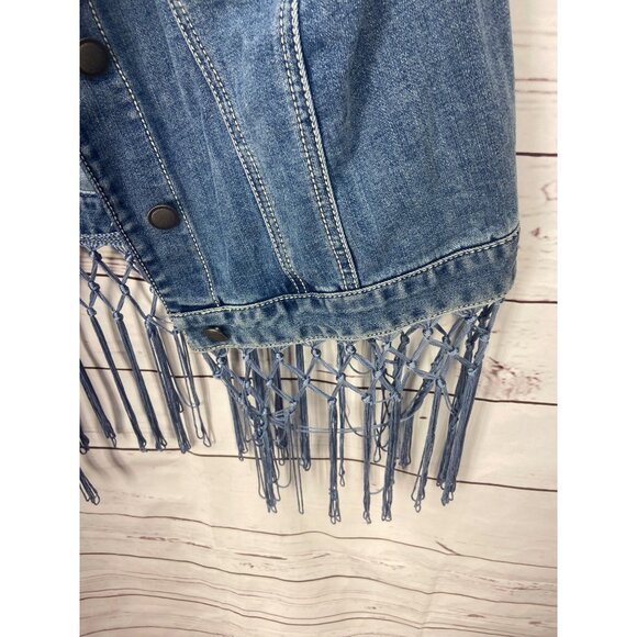 Chico’s Ombre denim vest fringe hem cowgirl country rodeo Size‎ 2(large) - Picture 5 of 9
